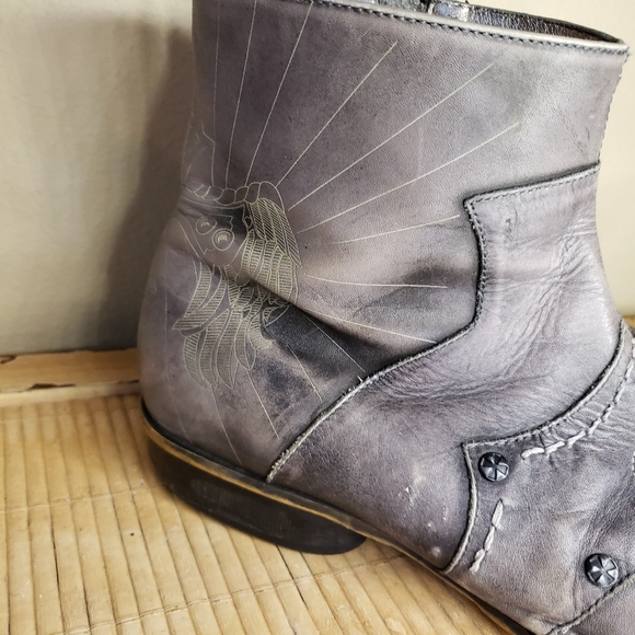 Mark Nason Size 12 Distressed Square Toe Gray Leather Boot
